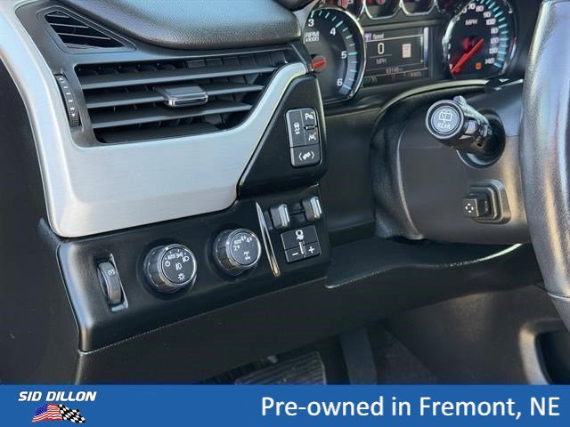 Certified 2018 GMC Yukon XL SLT w/ Premium Edition AWD/4WD image 14