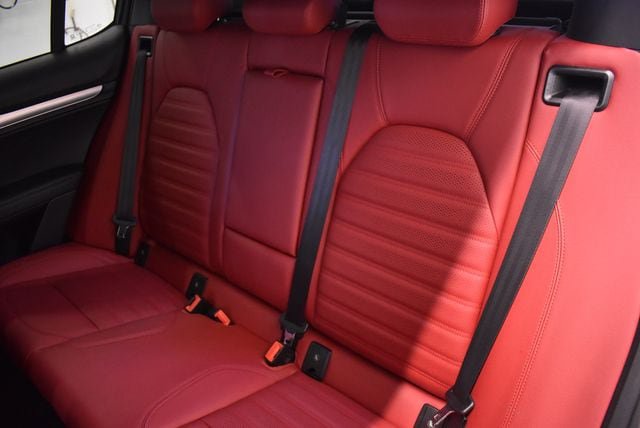 Used 2024 Alfa Romeo Stelvio Ti w/ Performance Driving Package AWD/4WD image 7