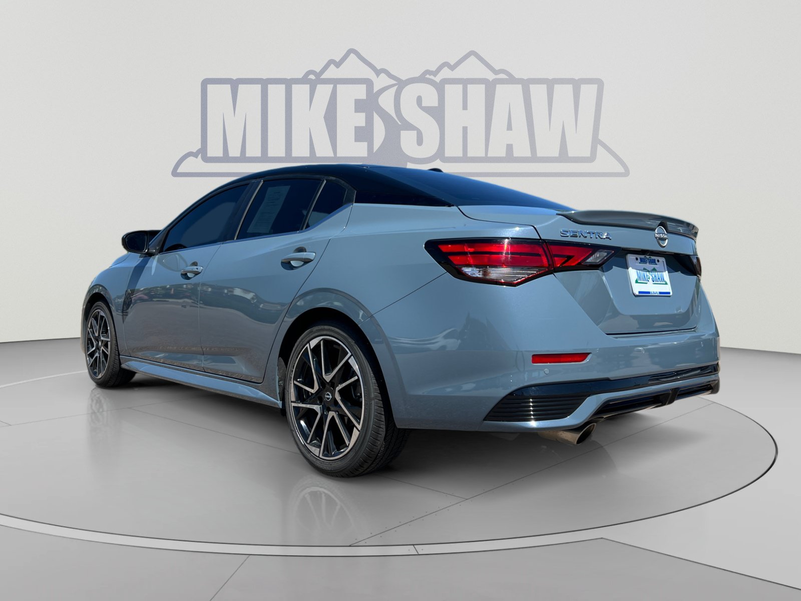 Used 2024 Nissan Sentra SR FWD image 3