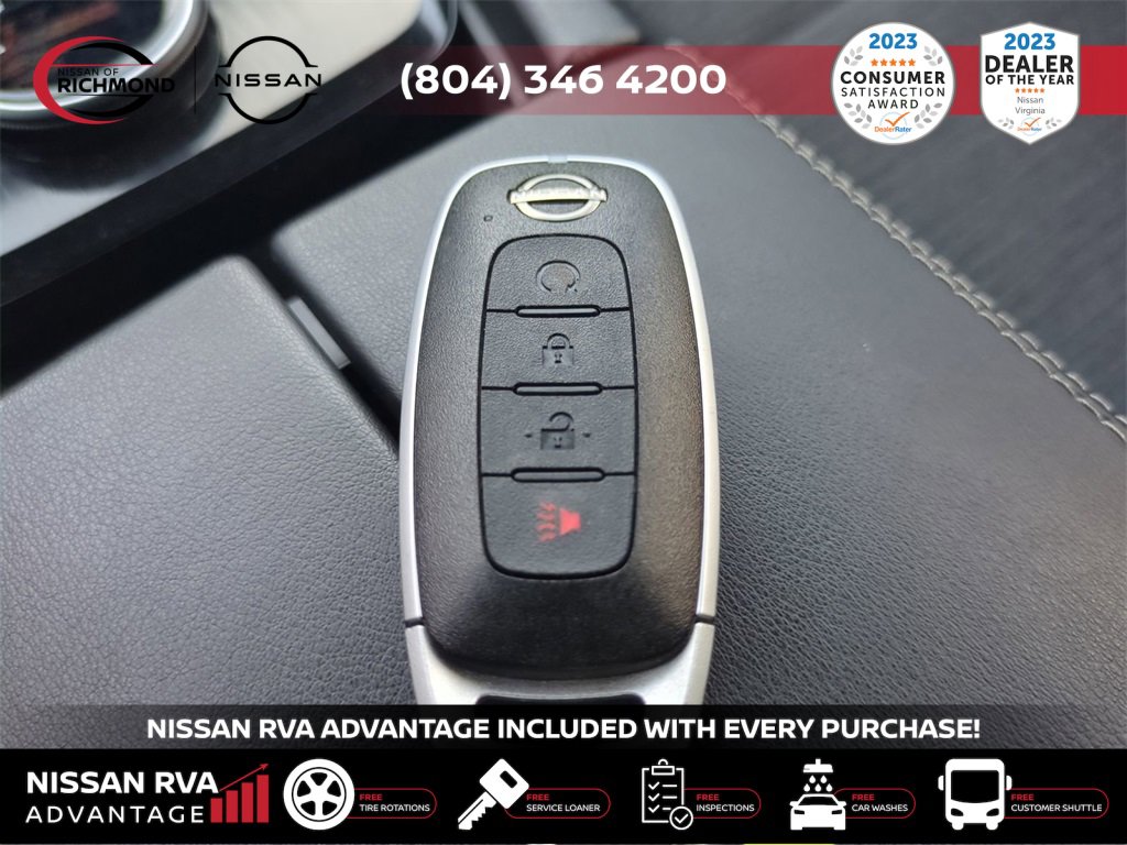 Used 2023 Nissan Rogue SV image 27