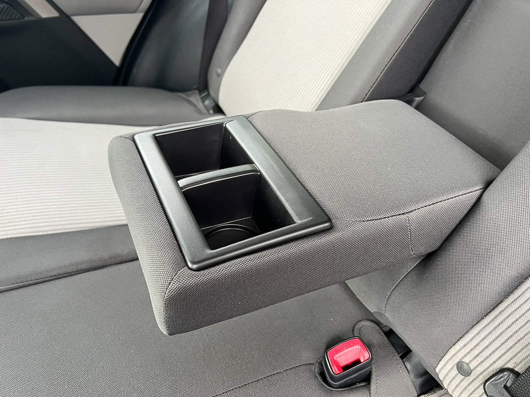 Used 2013 Toyota RAV4 LE image 22