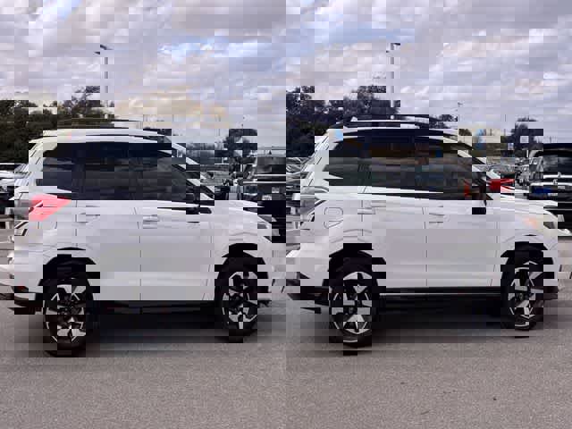 Used 2018 Subaru Forester 2.5i w/ Alloy Wheel Package image 7