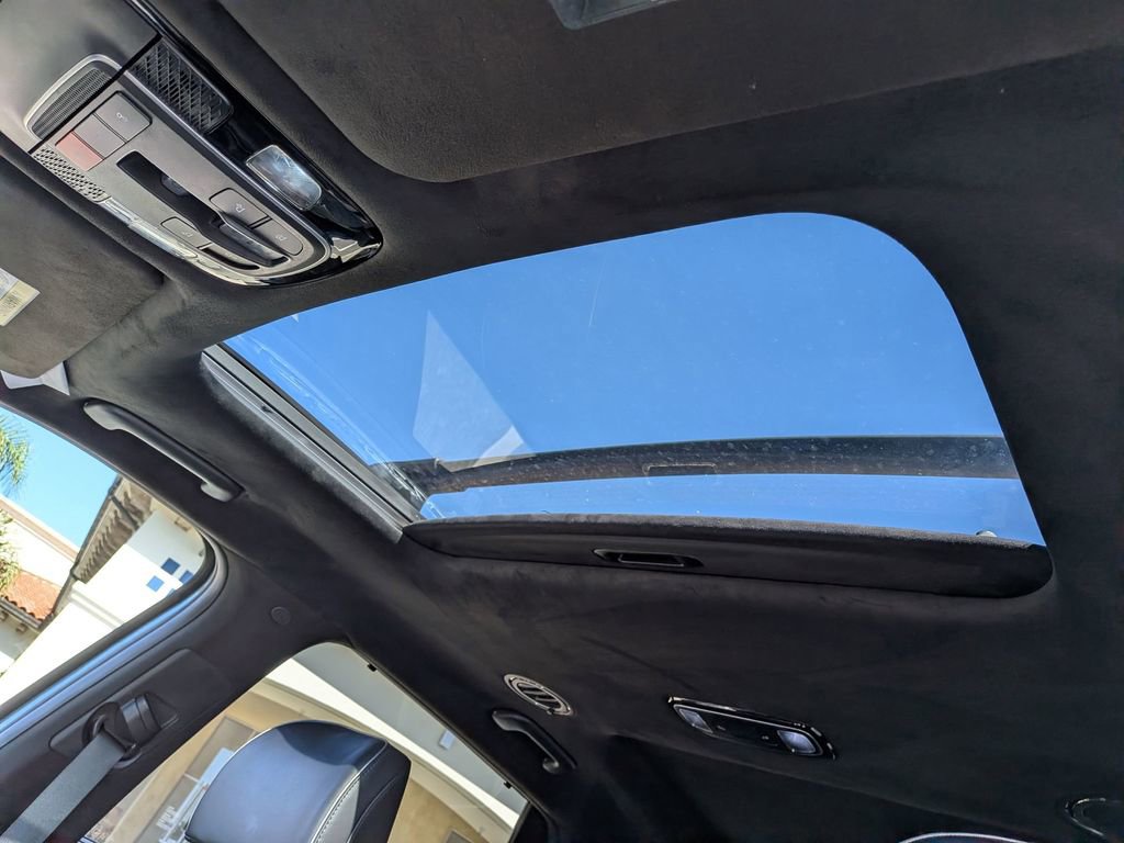 Used 2022 Hyundai Palisade Calligraphy image 17