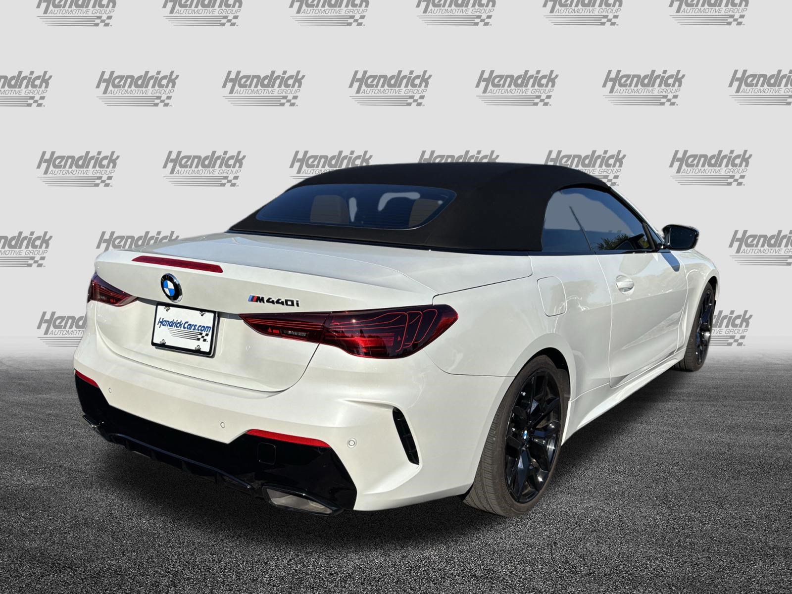 Certified 2025 BMW M440i Convertible w/ Premium Package RWD image 11