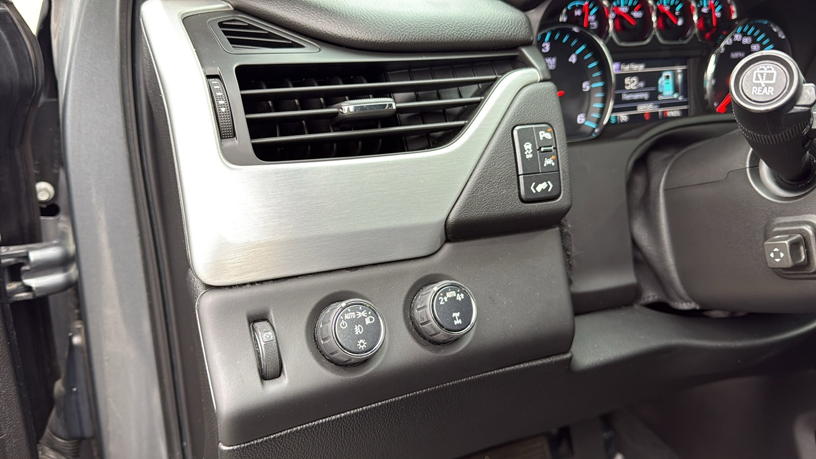 Used 2020 GMC Yukon SLT image 14