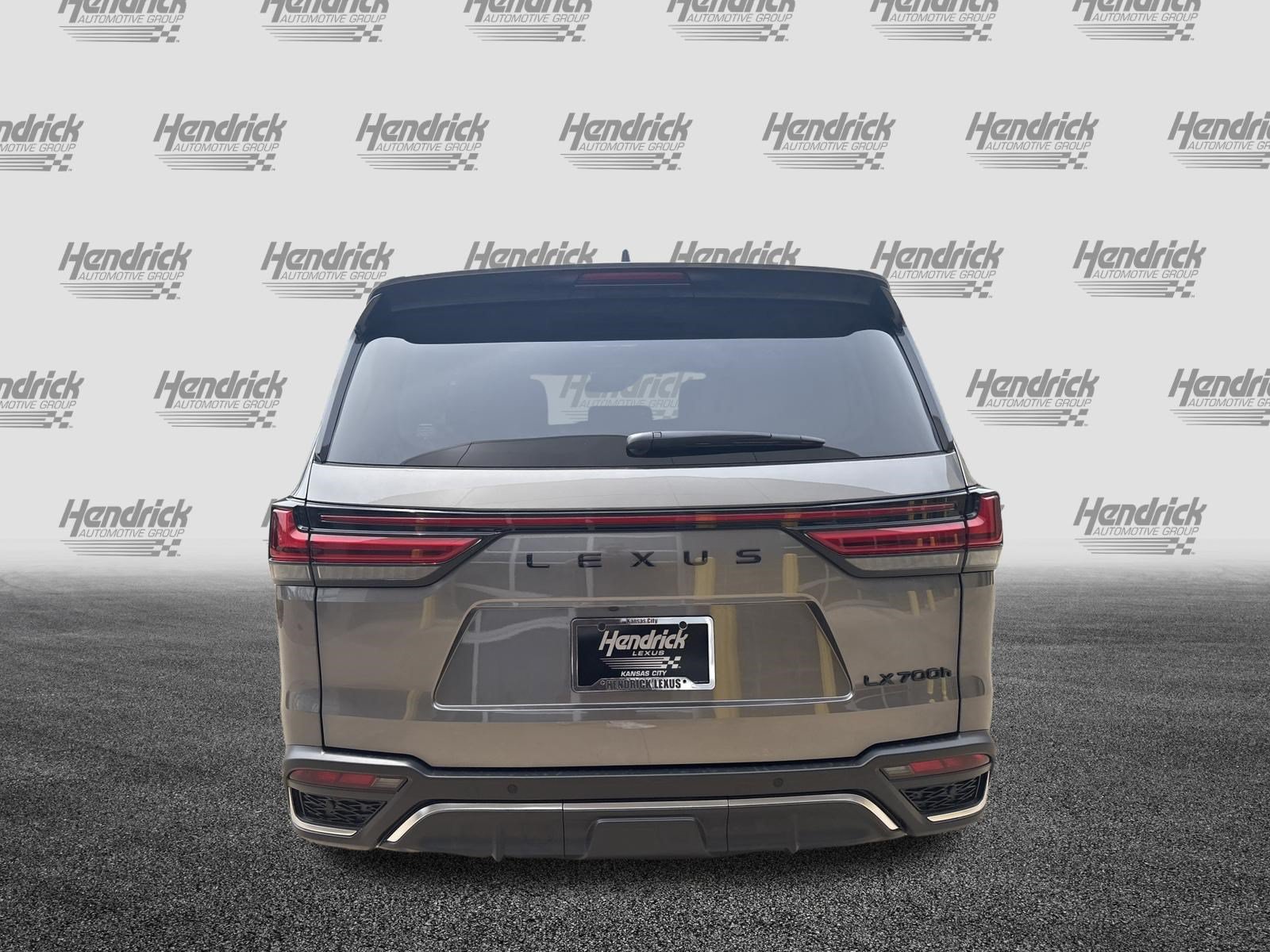 New 2026 Lexus LX 700h F Sport AWD/4WD image 8