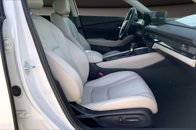 Used 2023 Honda Accord Touring image 7