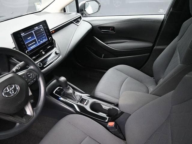 Used 2022 Toyota Corolla LE image 17