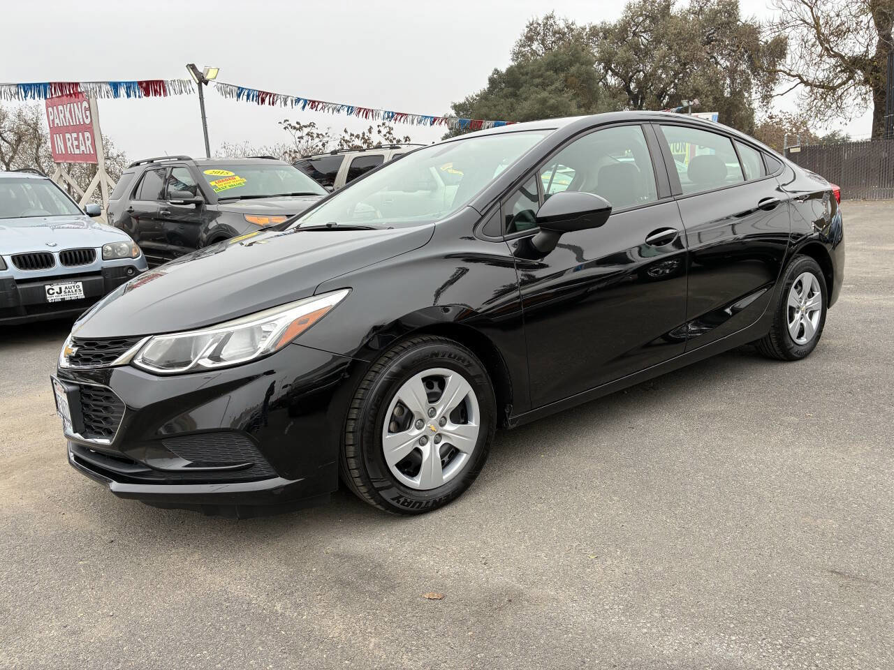 Used 2018 Chevrolet Cruze LS image 1