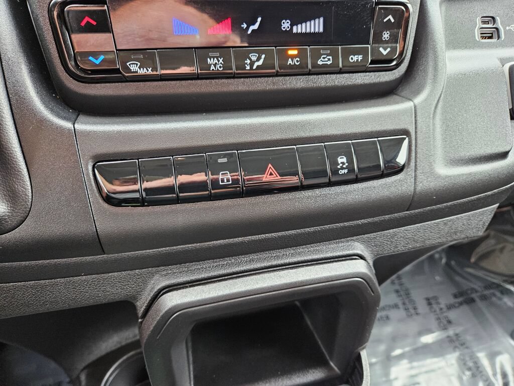 Used 2025 RAM ProMaster 3500 FWD image 25