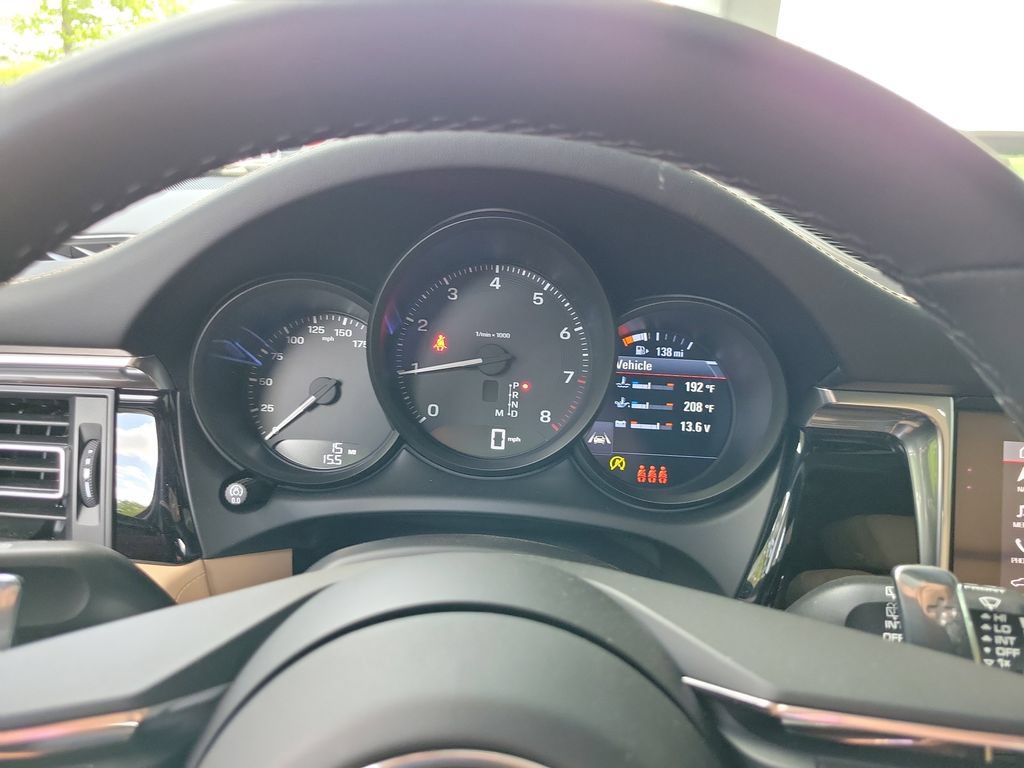 New 2026 Porsche Macan AWD/4WD image 23