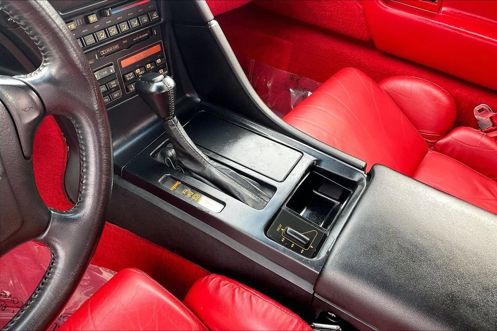 Used 1992 Chevrolet Corvette Convertible RWD image 19