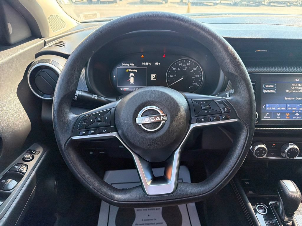 Used 2023 Nissan Kicks SV FWD image 16