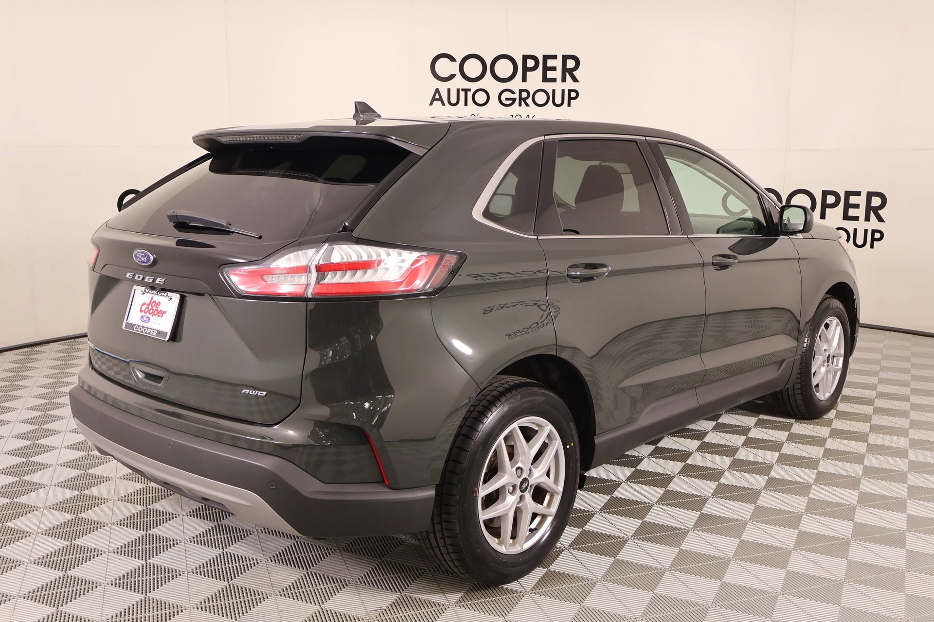 Used 2023 Ford Edge SEL AWD/4WD image 20