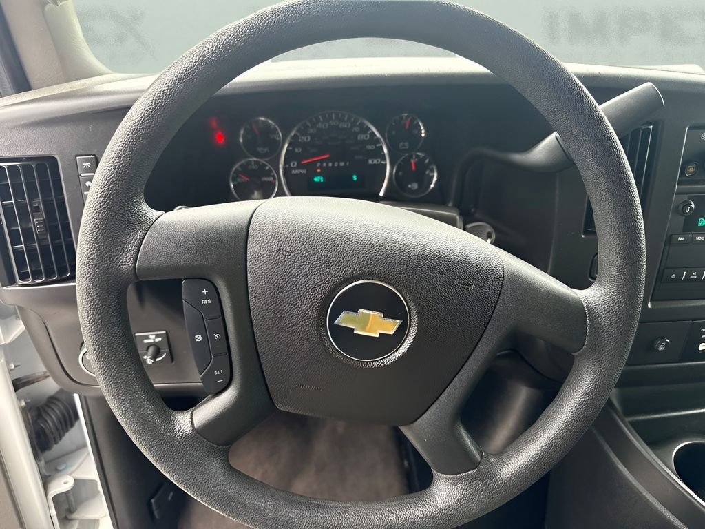 Used 2025 Chevrolet Express 3500 LS RWD image 12