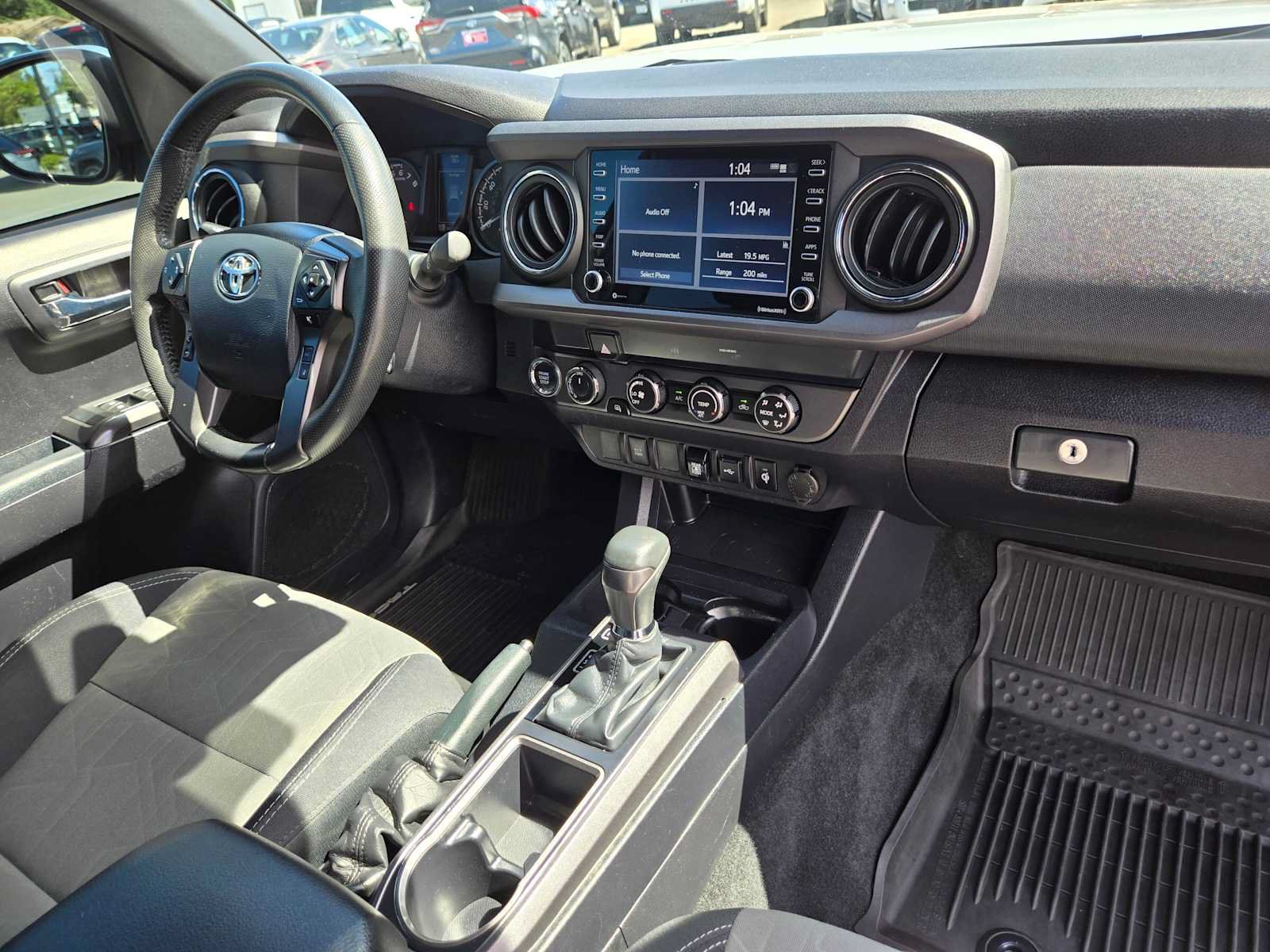 Certified 2020 Toyota Tacoma TRD Off-Road AWD/4WD image 13