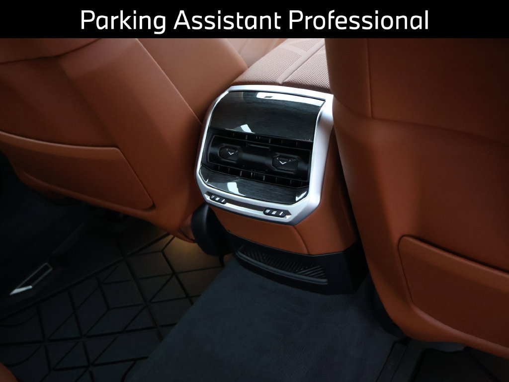 New 2026 BMW 740i xDrive w/ Executive Package AWD/4WD image 31