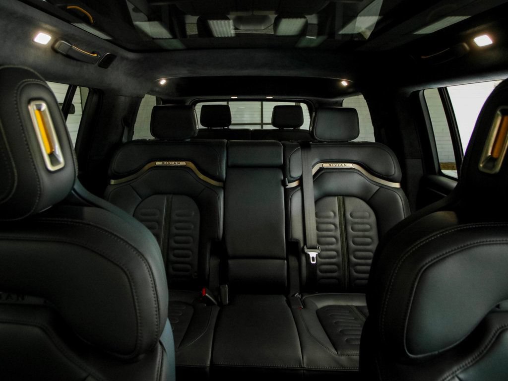 Used 2023 Rivian R1S Adventure AWD/4WD image 26