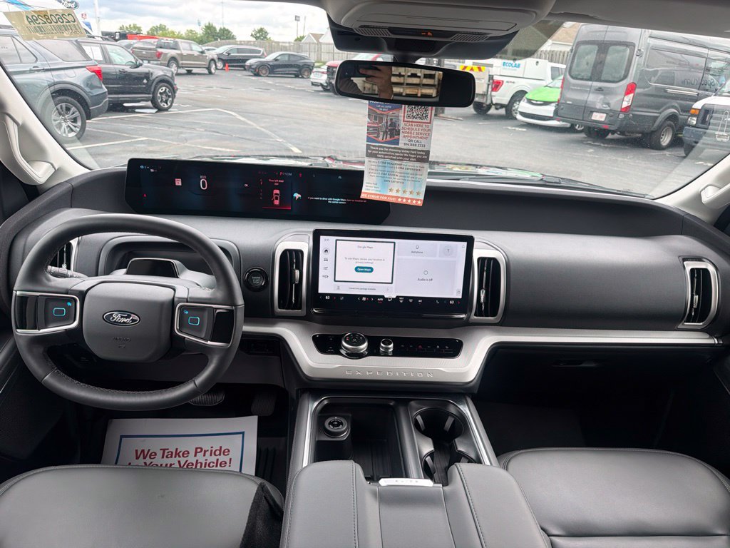 Certified 2026 Ford Expedition Active AWD/4WD image 19
