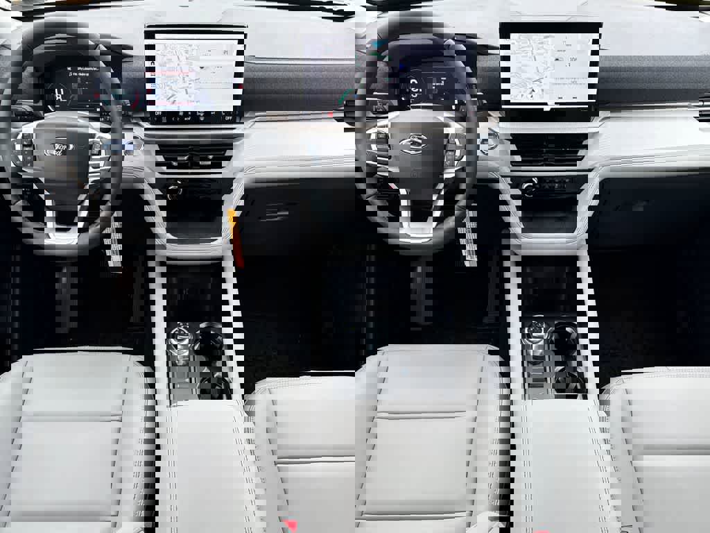 New 2026 Ford Explorer Active w/ Active Comfort Package image 21