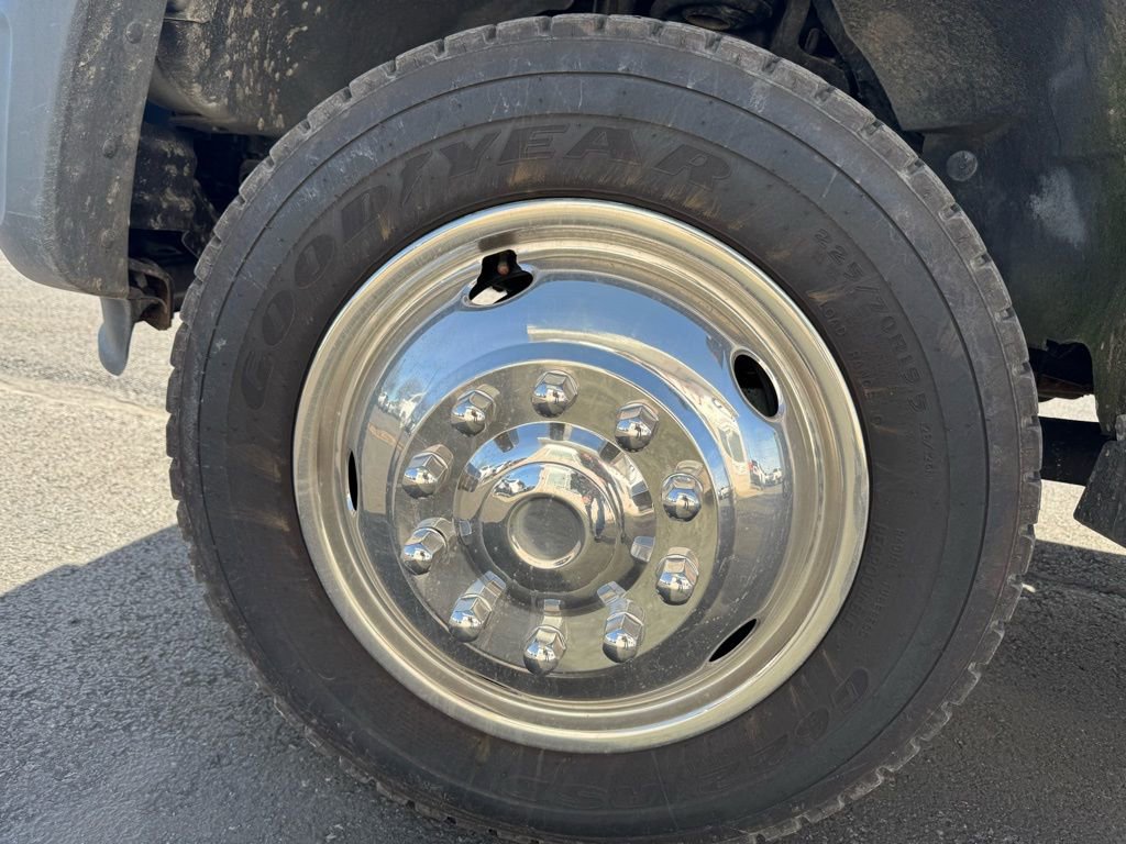 Used 2016 Ford F550 4x4 Crew Cab Super Duty image 22