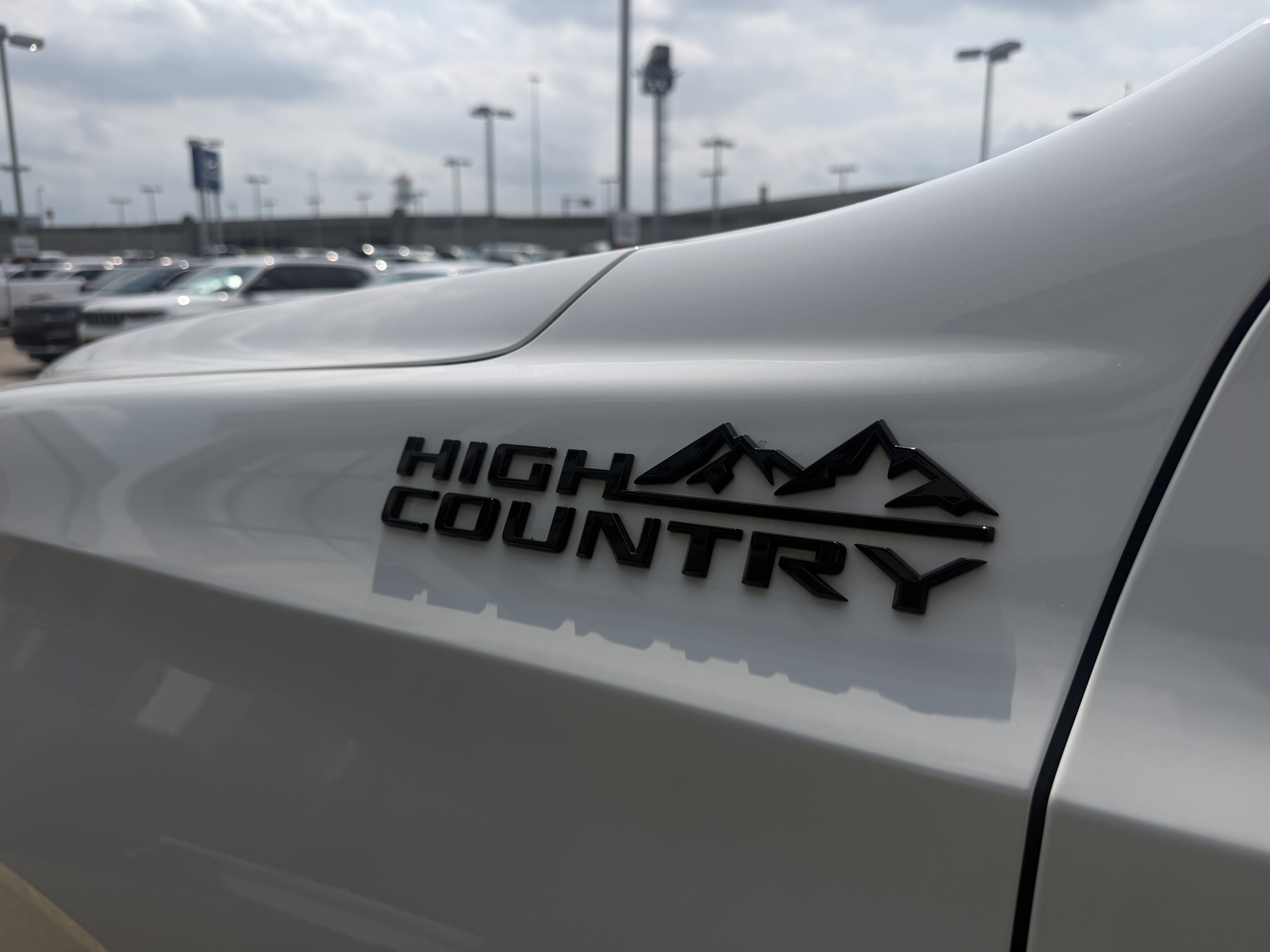 Used 2021 Chevrolet Tahoe High Country w/ Premium Package AWD/4WD image 16
