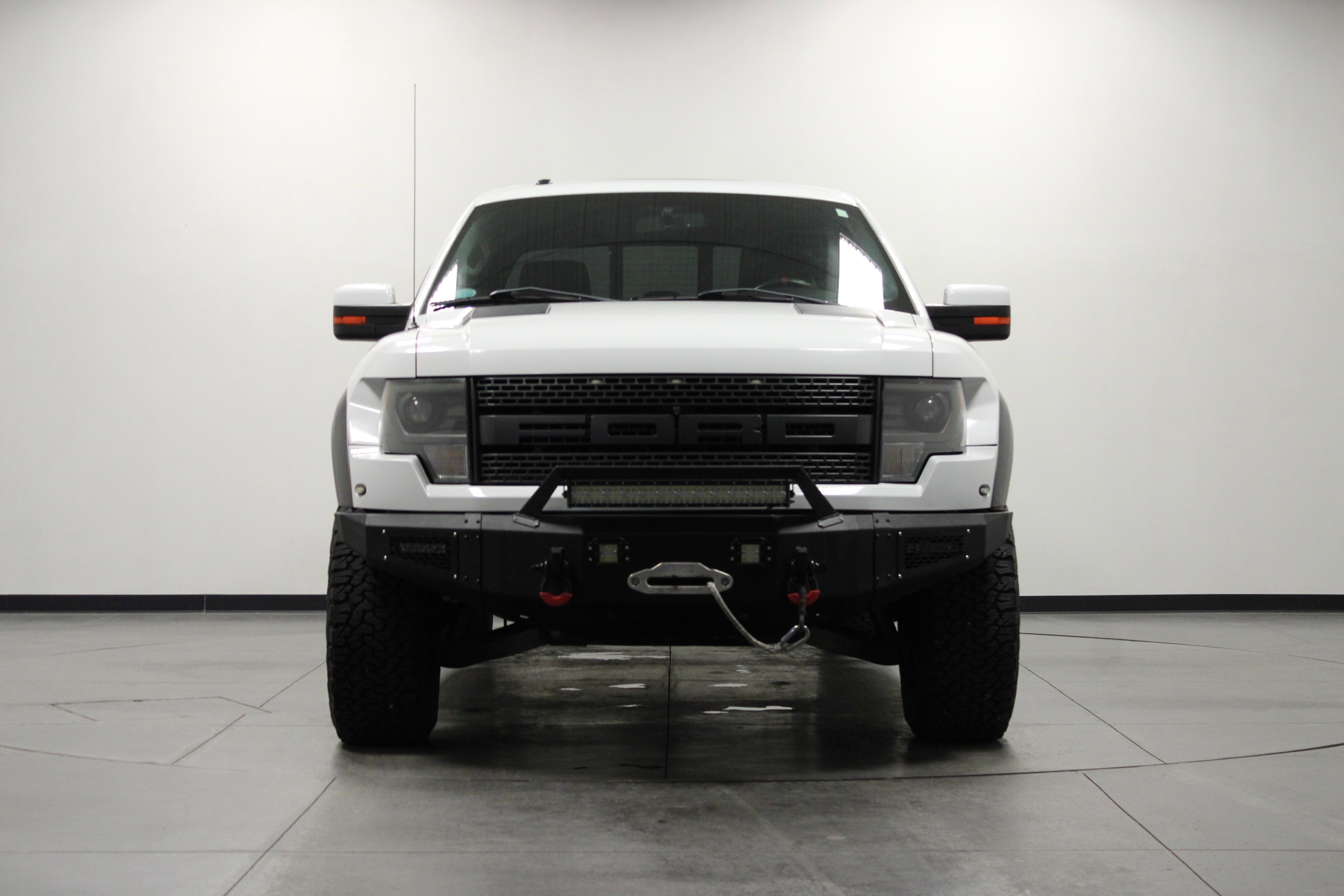 Used 2014 Ford F150 Raptor w/ Equipment Group 801A Luxury AWD/4WD image 9