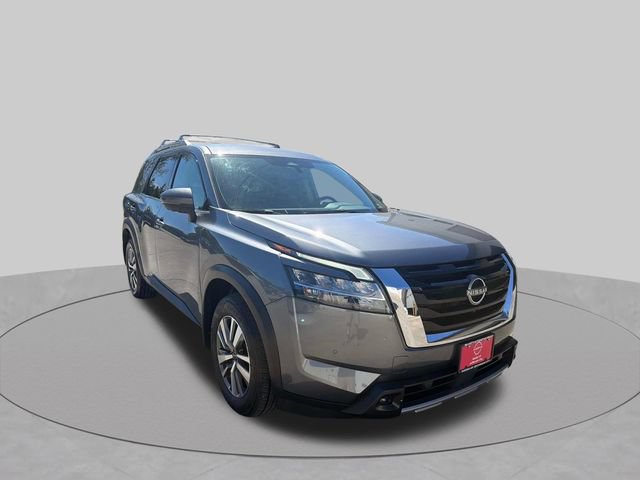 Used 2023 Nissan Pathfinder SL AWD/4WD image 1