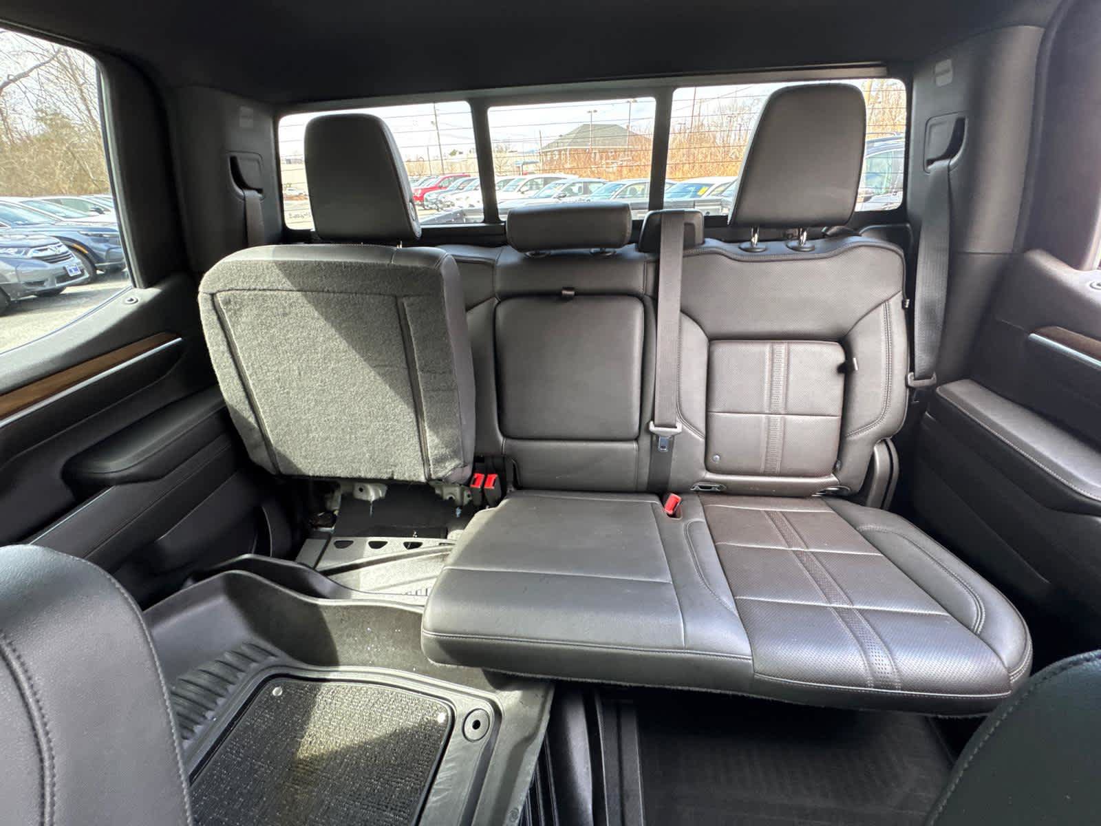 Used 2022 Chevrolet Silverado 1500 High Country AWD/4WD image 27