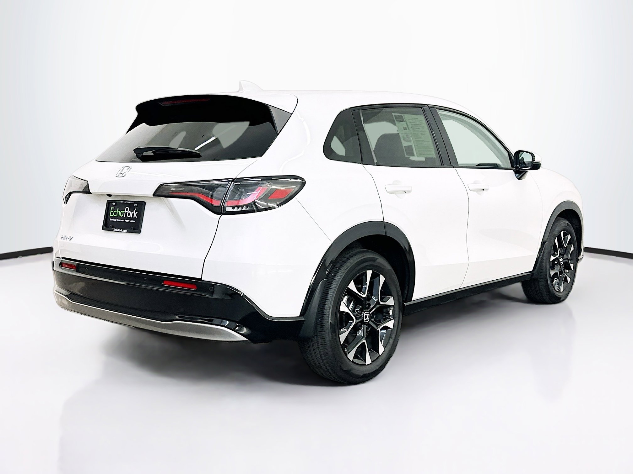 Used 2026 Honda HR-V EX-L image 9