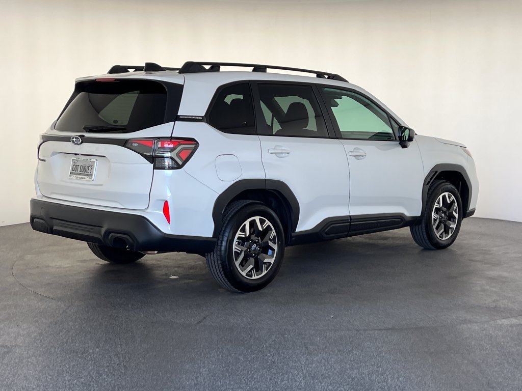 New 2026 Subaru Forester Premium AWD/4WD image 4