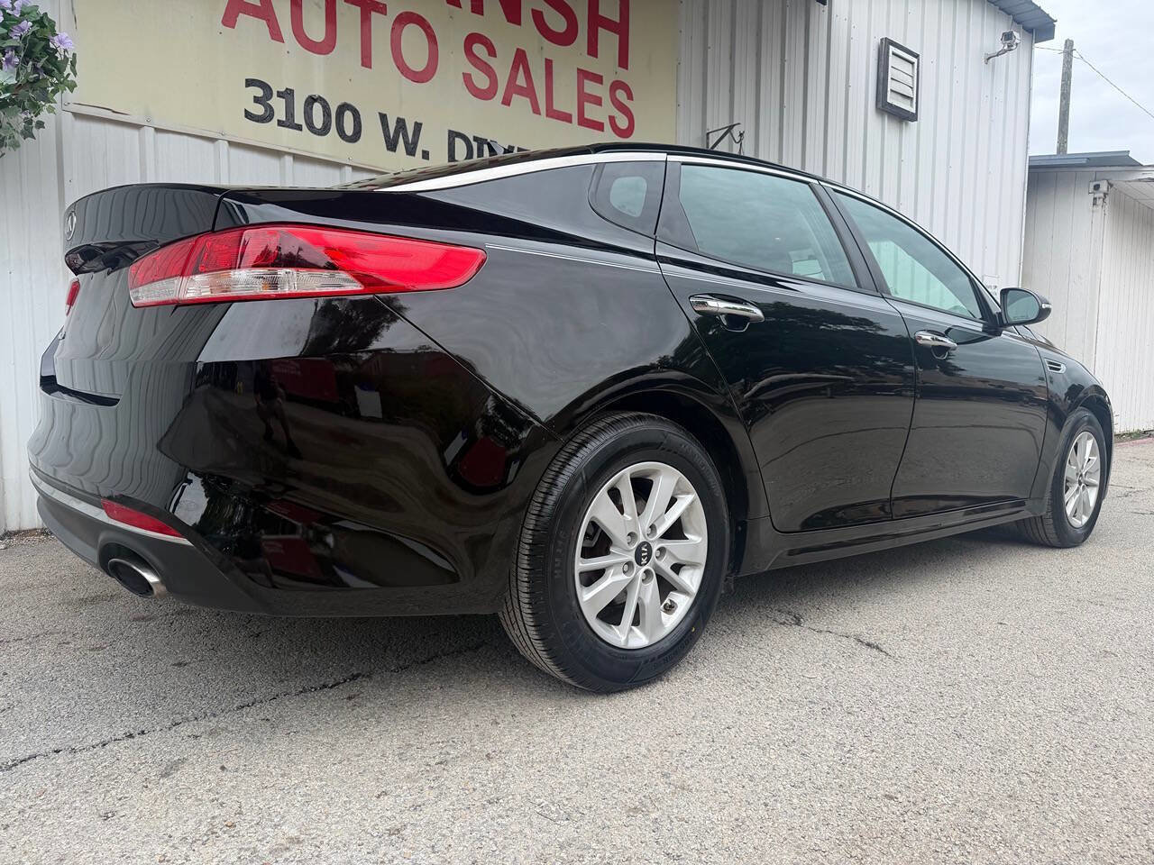 Used 2016 Kia Optima LX FWD image 4