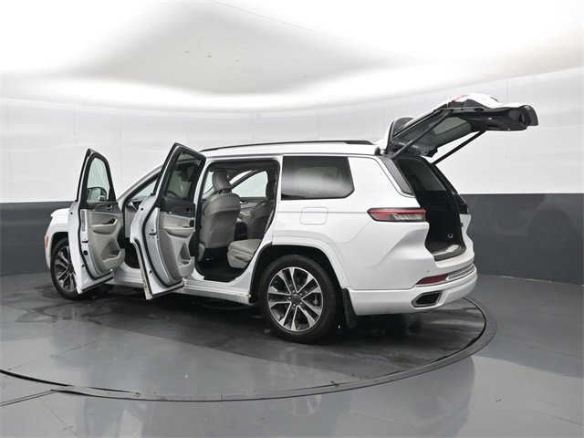 Used 2022 Jeep Grand Cherokee L Overland w/ Advanced Protech Group III image 49