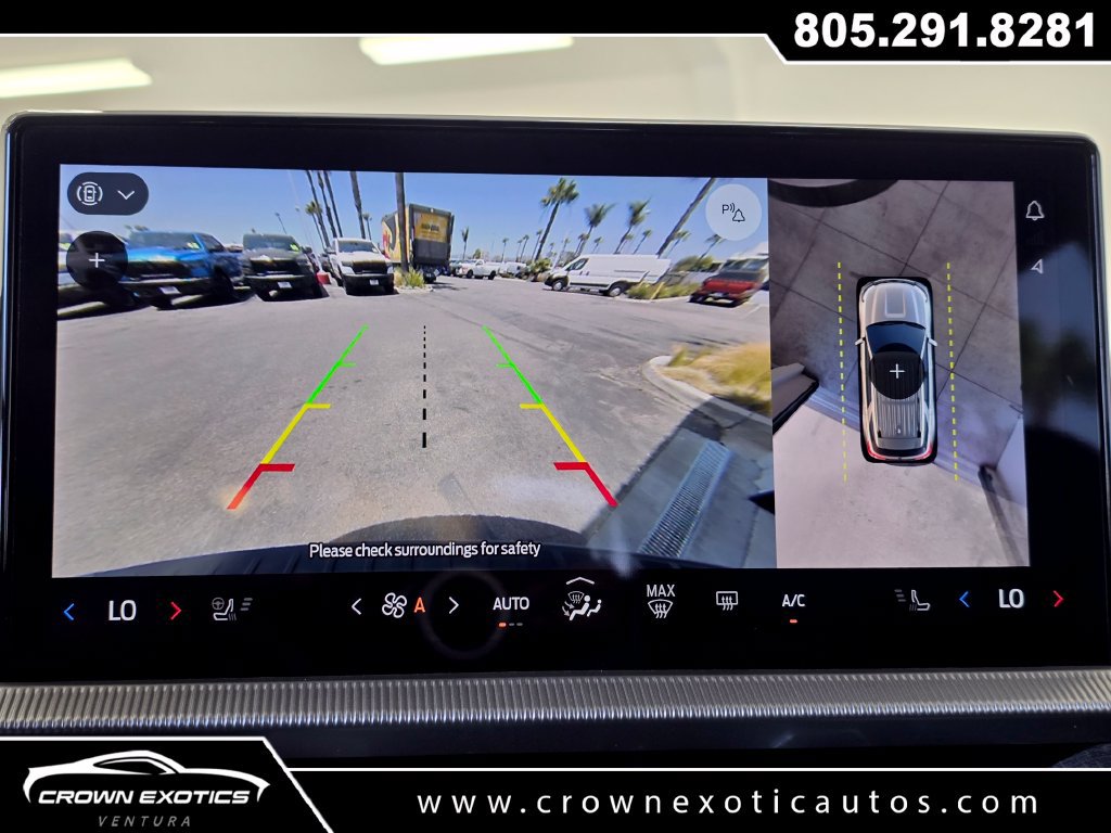 Used 2025 Ford Explorer Platinum w/ LUX Leather Package AWD/4WD image 30
