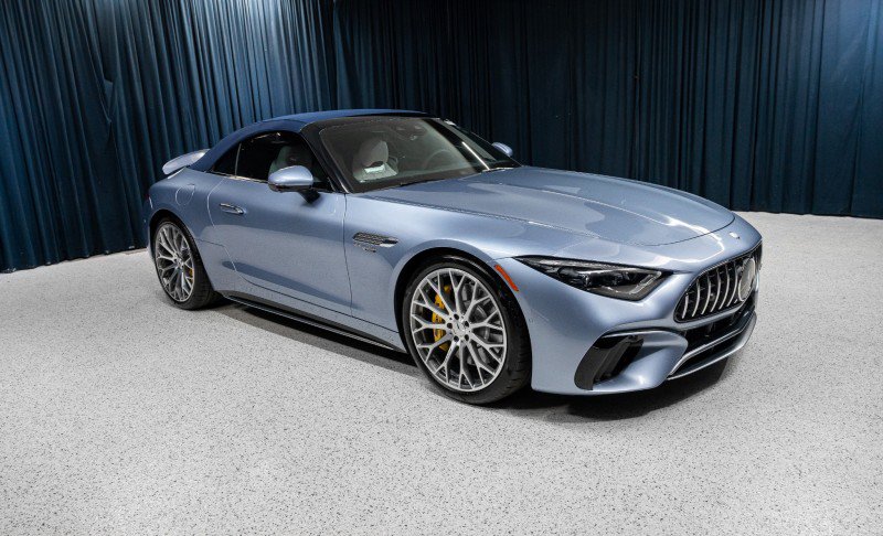 New 2026 Mercedes-Benz SL 63 AMG 4MATIC image 5