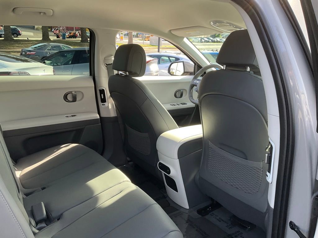 Used 2025 Hyundai Ioniq 5 SEL image 47