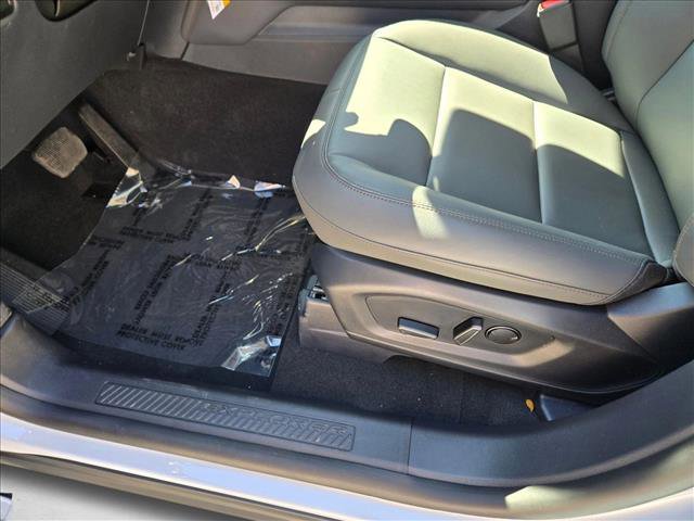 New 2026 Ford Explorer Active w/ Active Comfort Package image 4