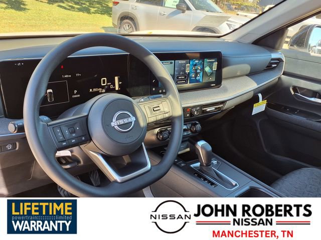 New 2026 Nissan Kicks SV w/ SV Premium Package image 4