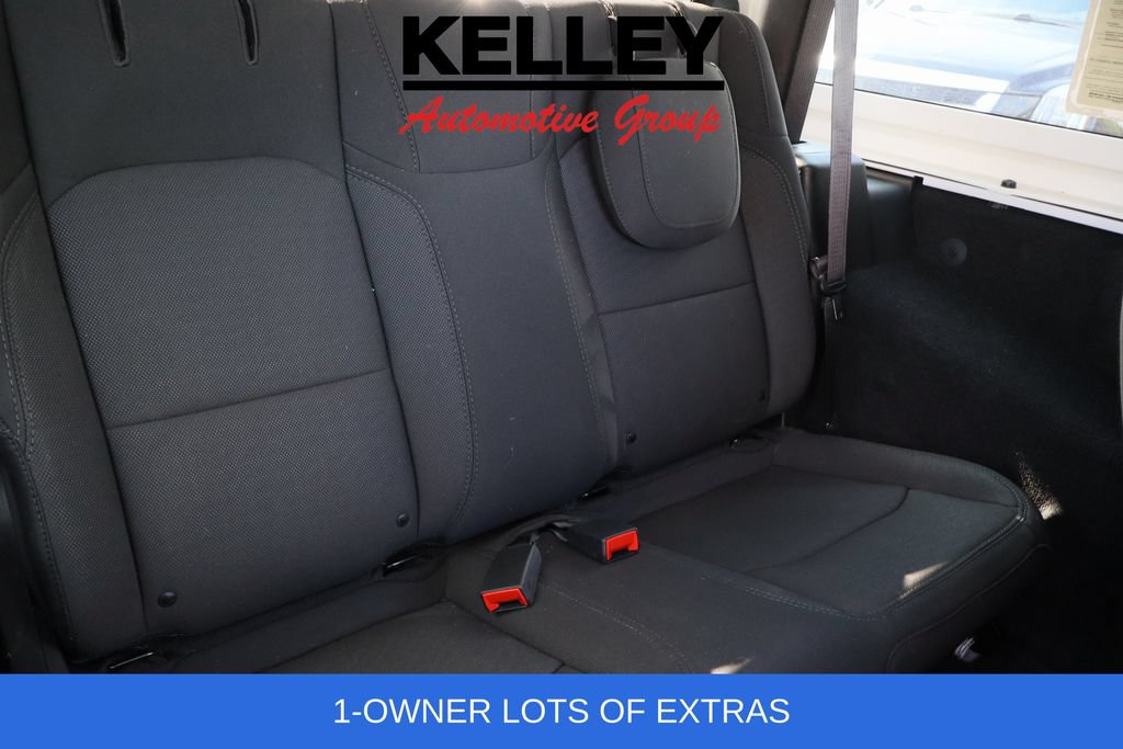Used 2021 Jeep Wrangler Sport AWD/4WD image 26