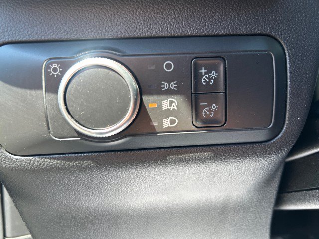 Used 2022 Ford Escape SE w/ Cold Weather Package AWD/4WD image 12