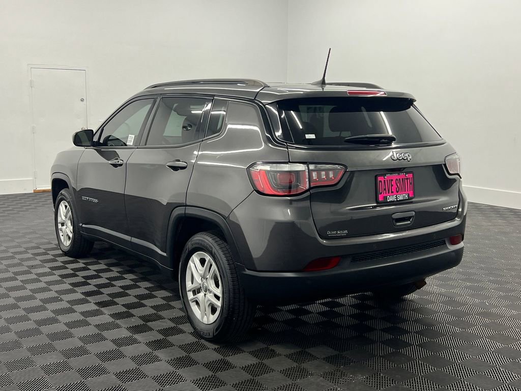 Used 2018 Jeep Compass Sport w/ Tech Group image 3
