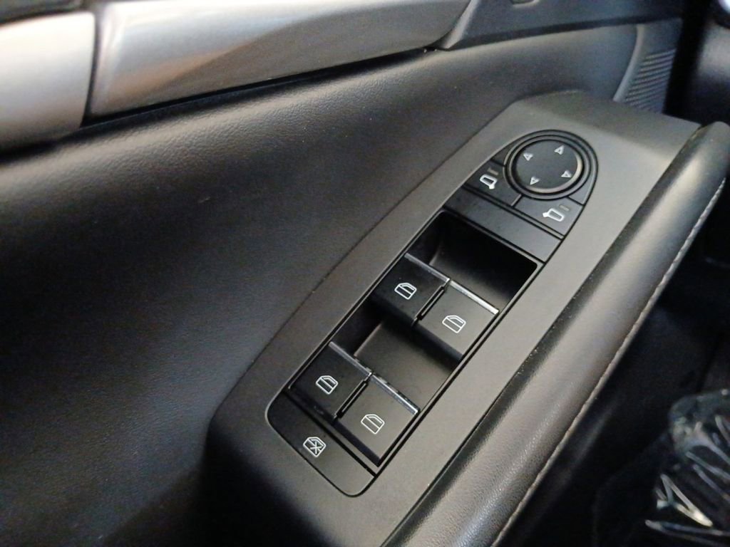 Used 2023 MAZDA CX-30 AWD 2.5 S w/ Select Package image 22