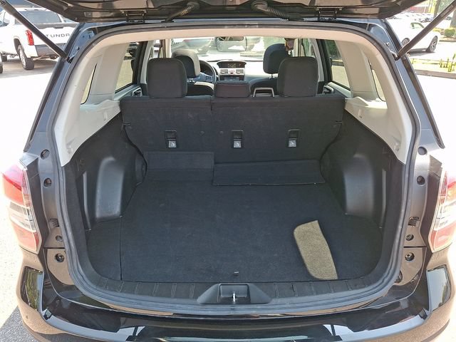 Used 2016 Subaru Forester 2.5i Premium w/ All-Weather Package AWD/4WD image 32