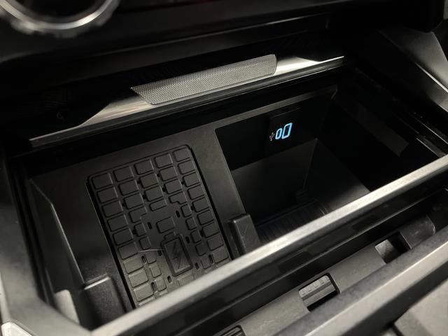 Used 2024 Ford F350 Platinum image 25