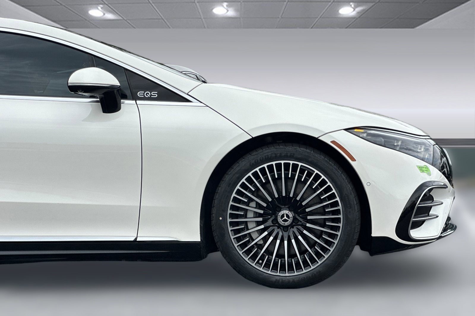 Certified 2023 Mercedes-Benz EQS 580 4MATIC Sedan image 35