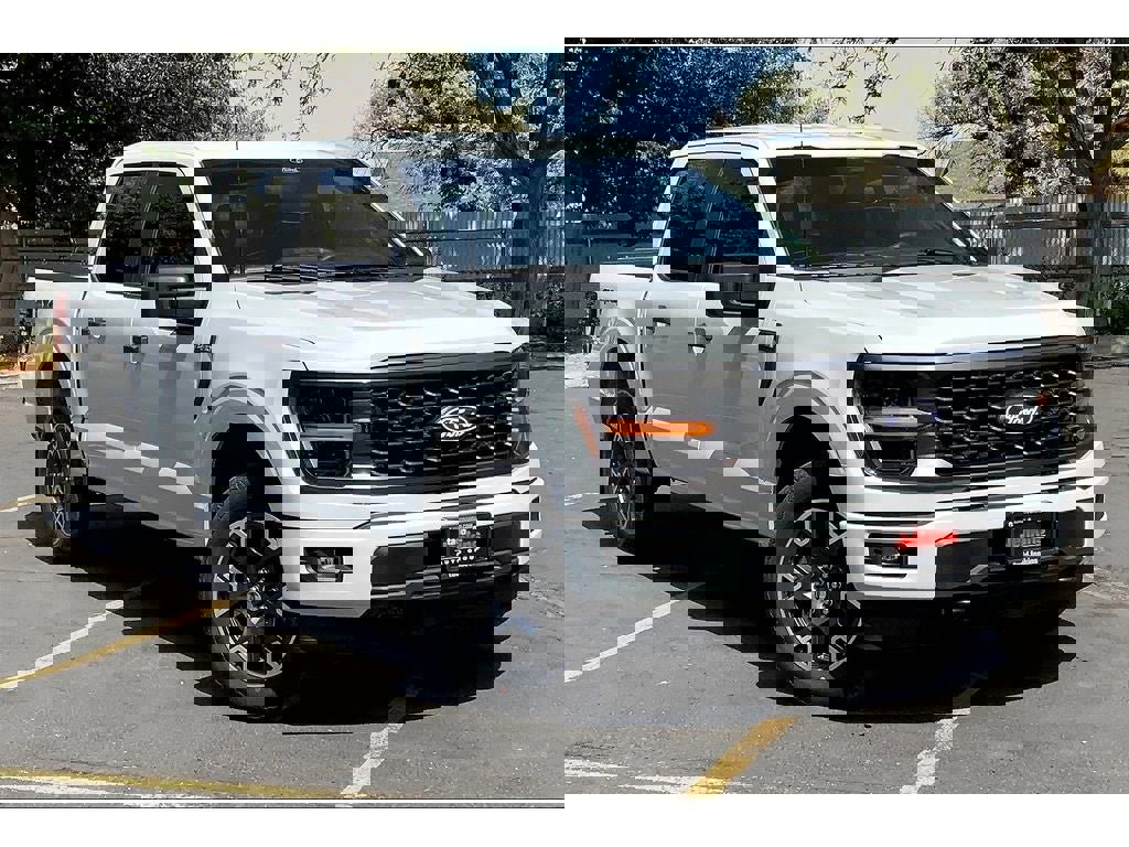 Used 2024 Ford F150 STX image 2