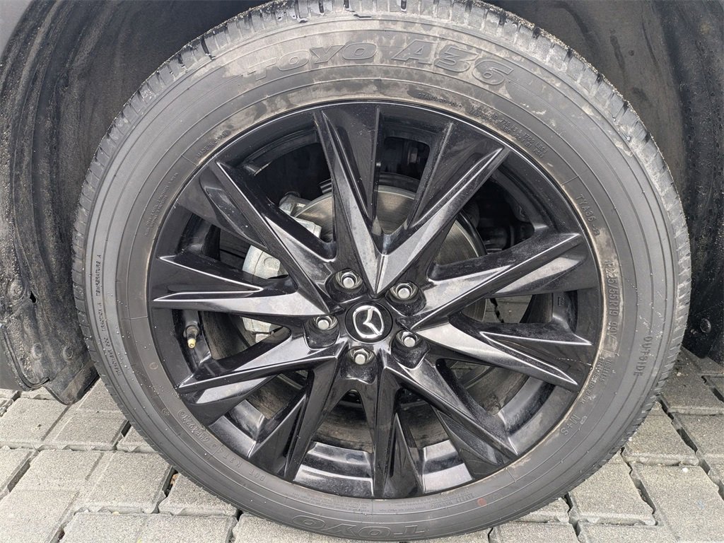 Used 2024 MAZDA CX-5 Carbon Edition image 9