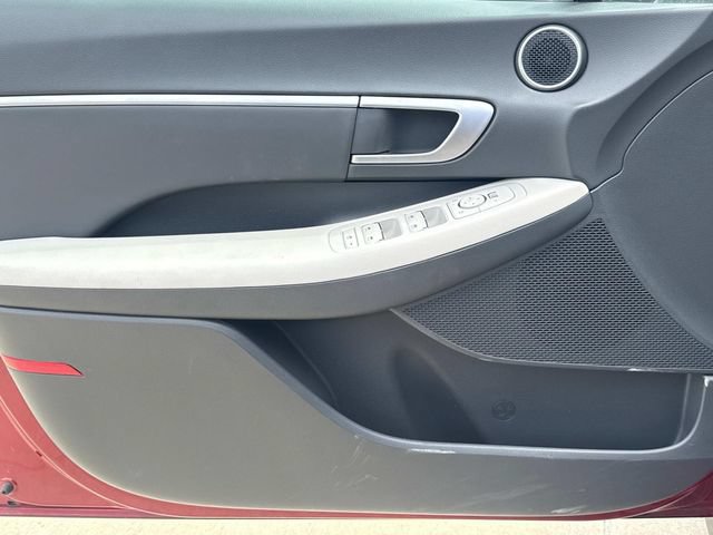 Used 2025 Hyundai Sonata SEL FWD image 23
