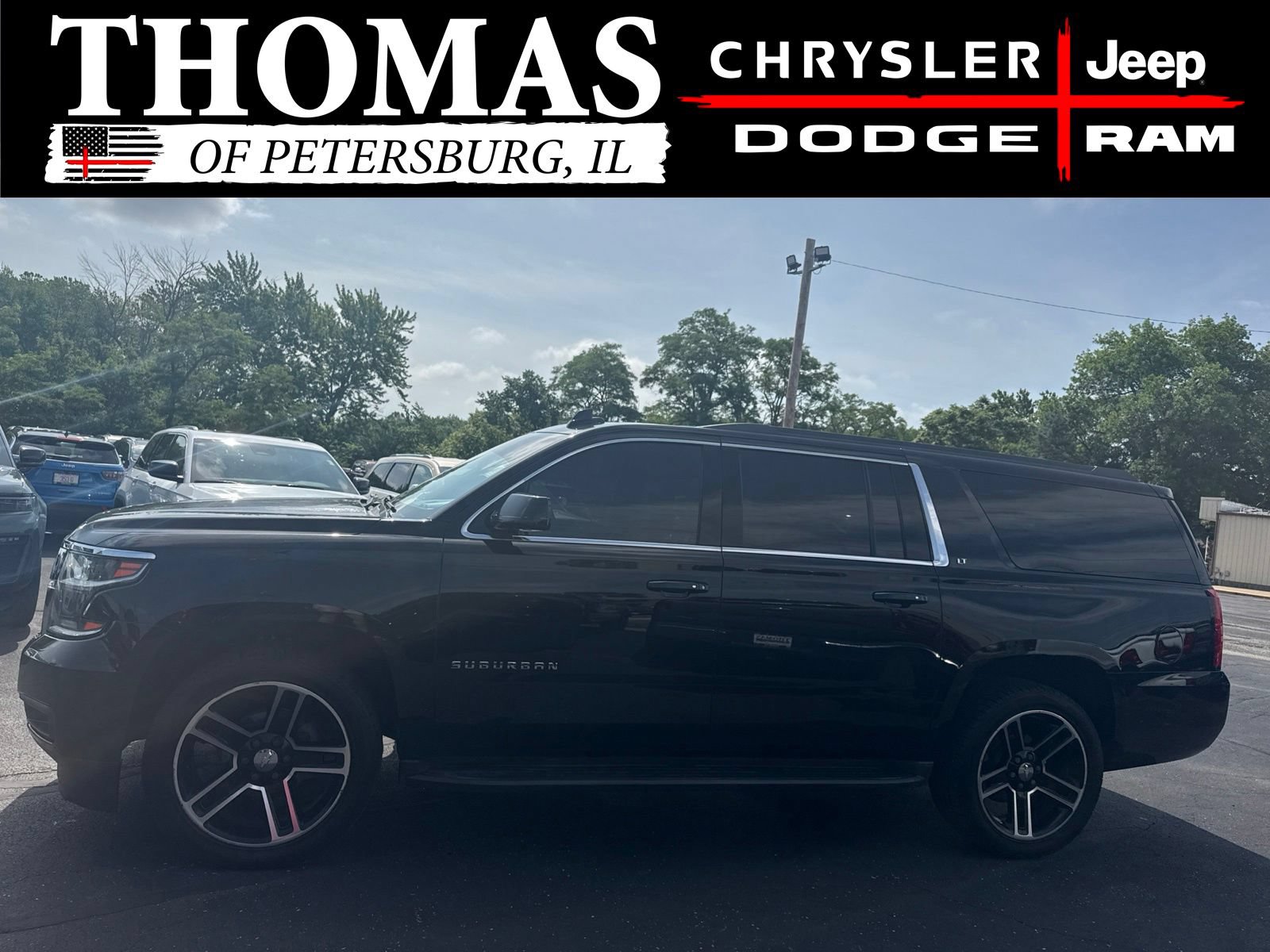 Used 2016 Chevrolet Suburban LT AWD/4WD image 4