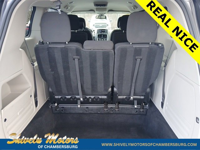 Used 2019 Dodge Grand Caravan SE w/ UConnect Hands-Free Group image 9